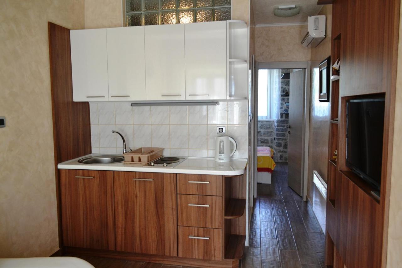 Lanterna Apartments Kotor Room photo