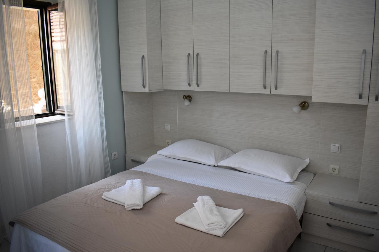 Lanterna Apartments Kotor Exterior photo