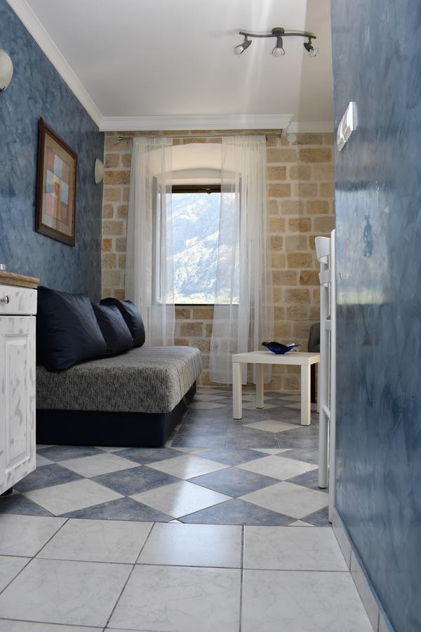 Lanterna Apartments Kotor Exterior photo